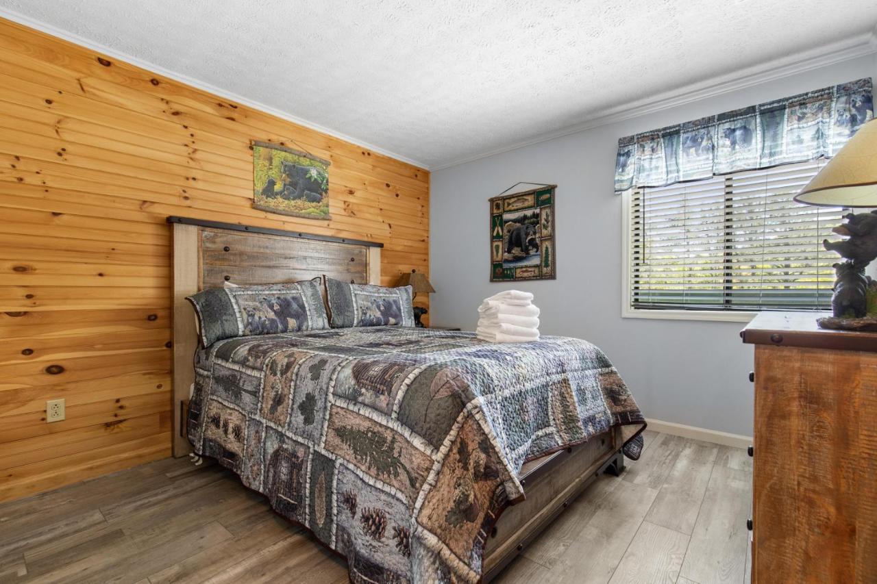 Bear Cub Retreat Apartman Gatlinburg Kültér fotó
