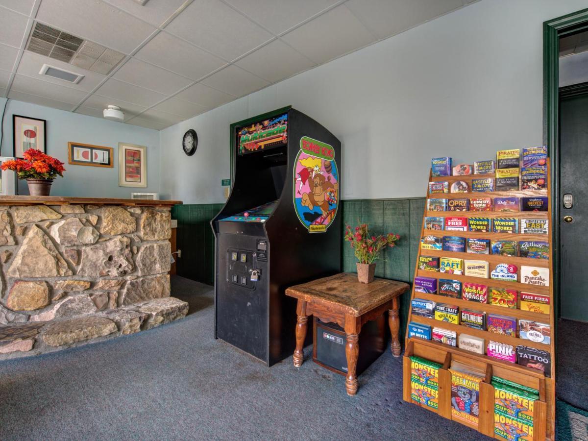 Bear Cub Retreat Apartman Gatlinburg Kültér fotó