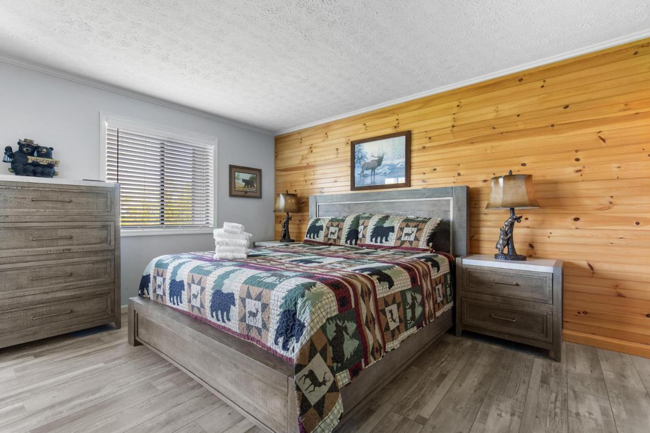Bear Cub Retreat Apartman Gatlinburg Kültér fotó